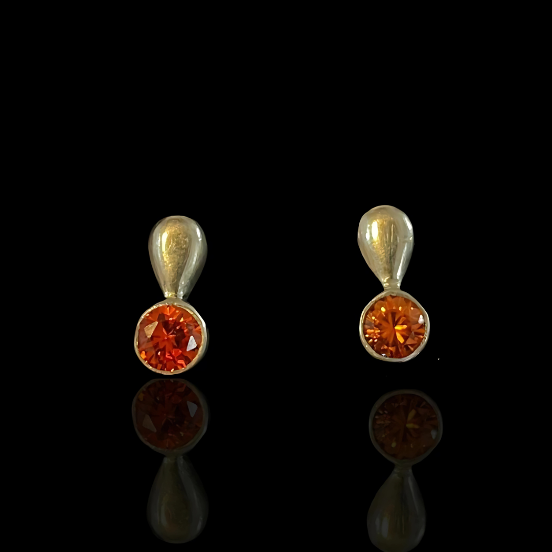 Ohrstecker aus massivem 925er Silber – Oranger Zirkon