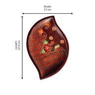 Daun — Hand-Carved Teak Leaf Plates