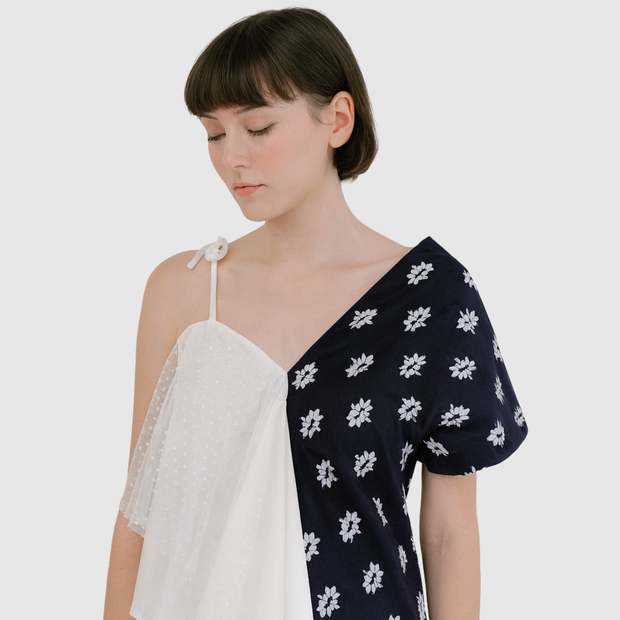 Shiroshima Ansa Top Batik