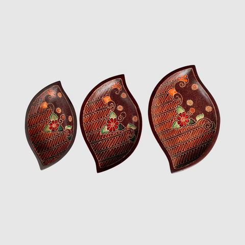 Leaves Plates
