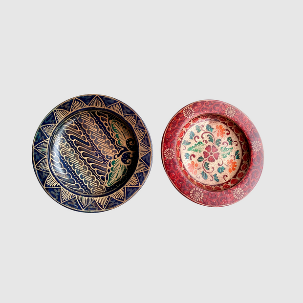Plates Round