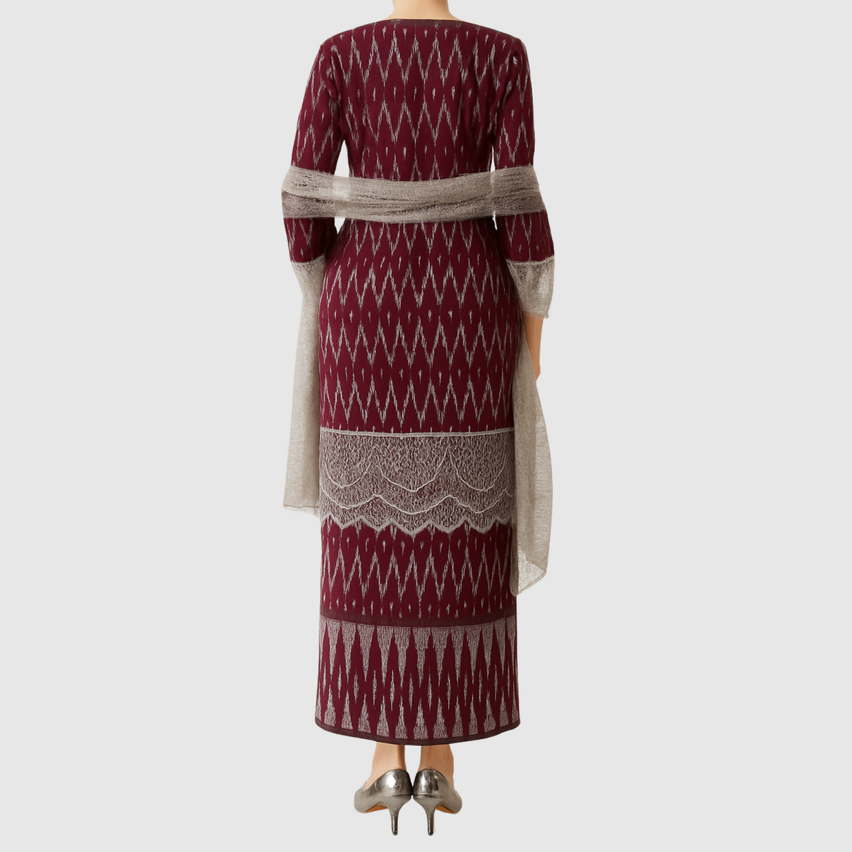 Zahira Webstoff-Set – Traditioneller Tenun mit moderner Eleganz