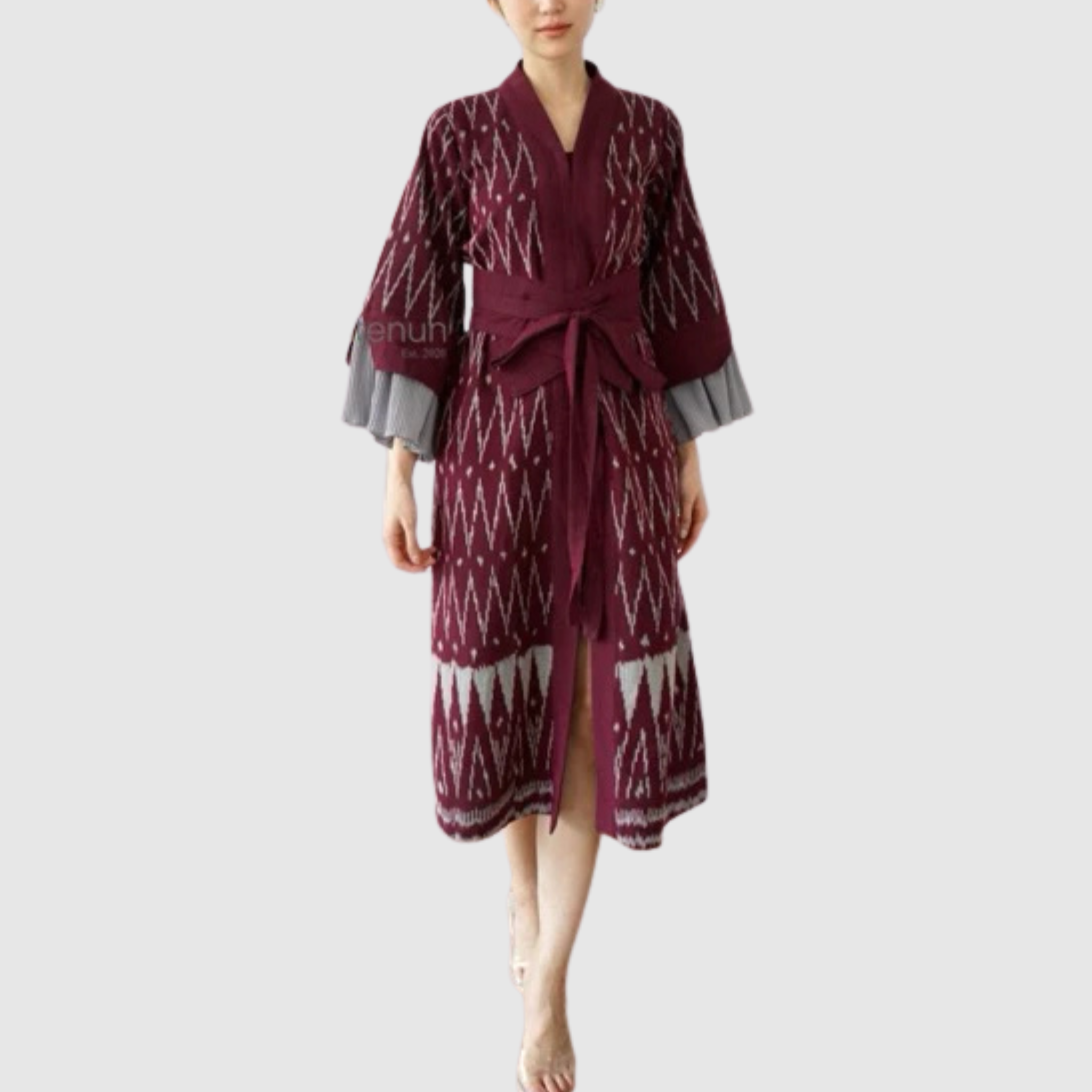 Sabel Kimono Woven Fabric side view – plain woven texture with timeless design | jajoo.de