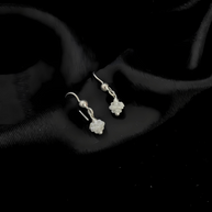 Stupa-Ohrringe aus 925er Silber