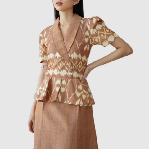 Amora Dress front view – elegant tenun blanket dress with traditional woven patterns | jajoo.de