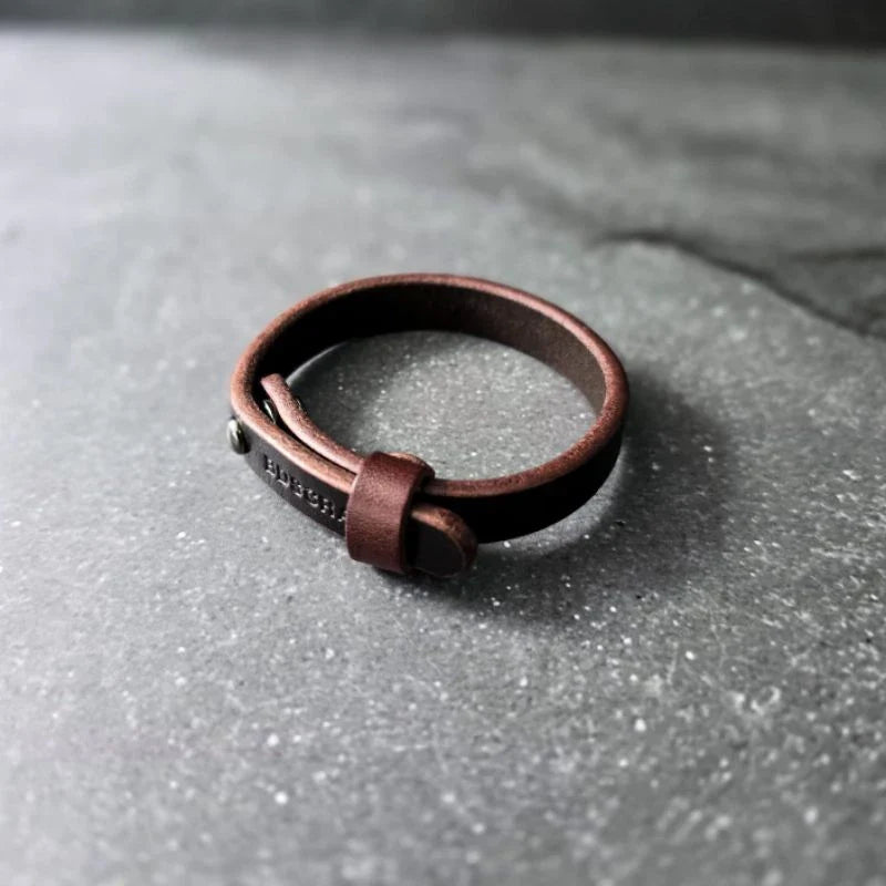 Vollleder-Armband – Handgefertigtes Indonesisches Accessoire, Minimalistischer Nachhaltiger Schmuck