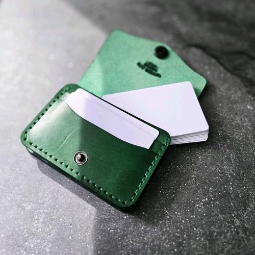 Grand Wallet Deep Green – Special Edition aus Voll-Italienischem Leder, Kunsthandwerk mit Nachhaltigem Design