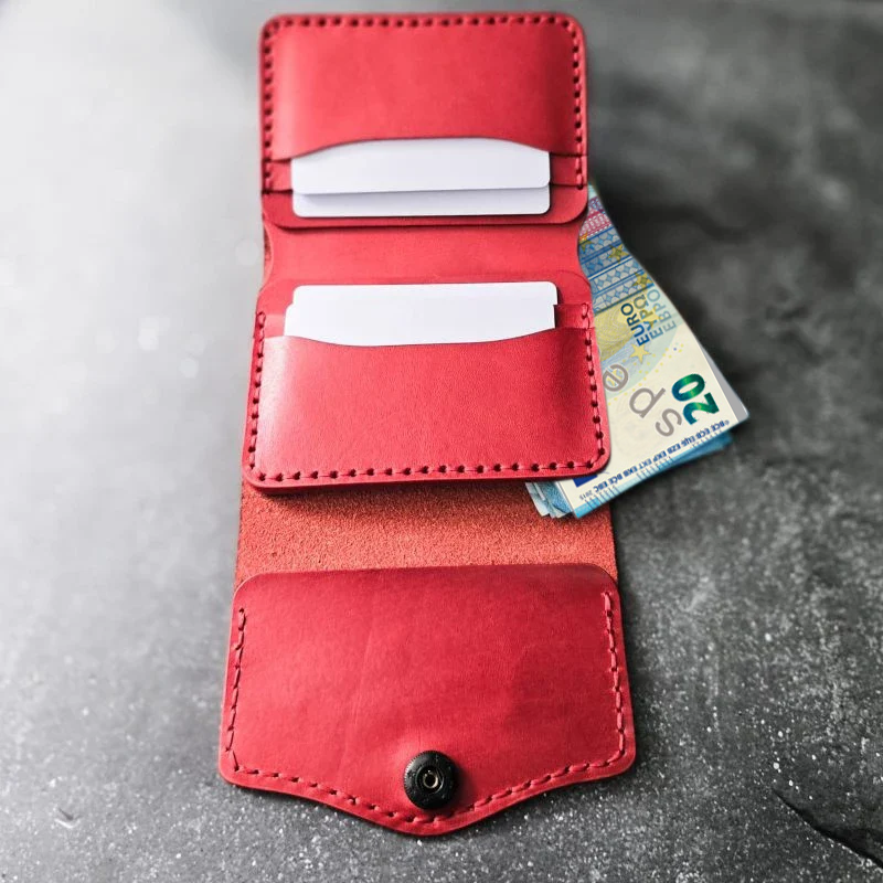Tokyo Wallet Rot – Special Edition aus Voll-Italienischem Leder, Premium Handgefertigte Geldbörse mit Kulturellem Design