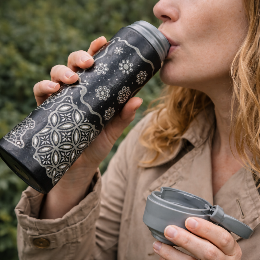 Handbemalte Batikflasche – 400 ml