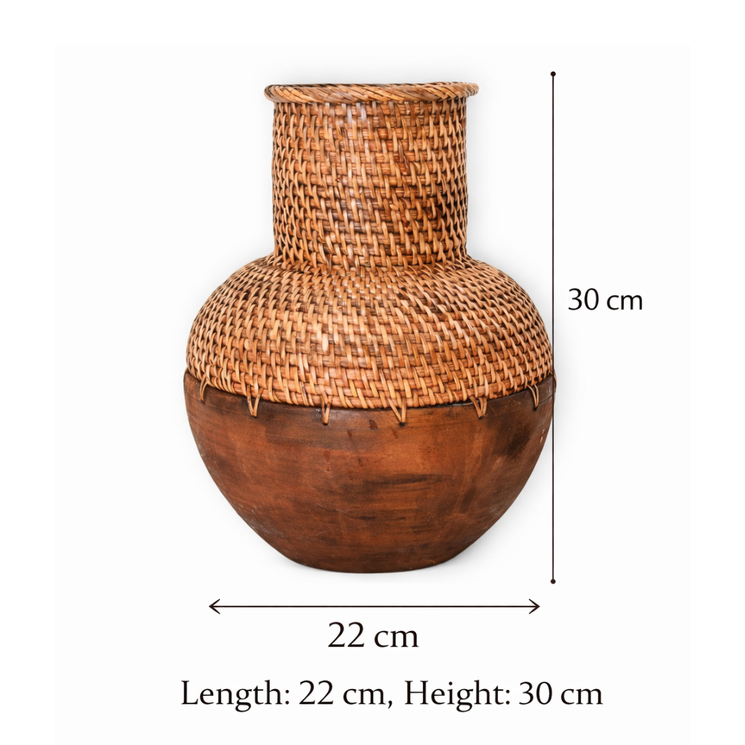 Kamari Rattan Vase – Brown