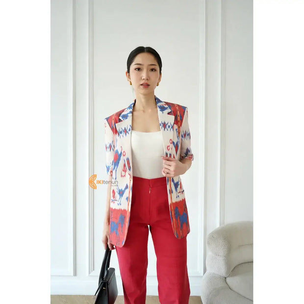 TBP: Bhinaya Blazer Tenun 