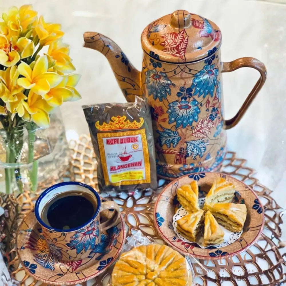 Overview of the Harmony of Java batik enamel tea set collection